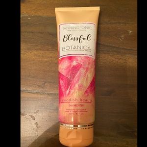 Blissful Botanica DHA Bronzer Tanning Lotion